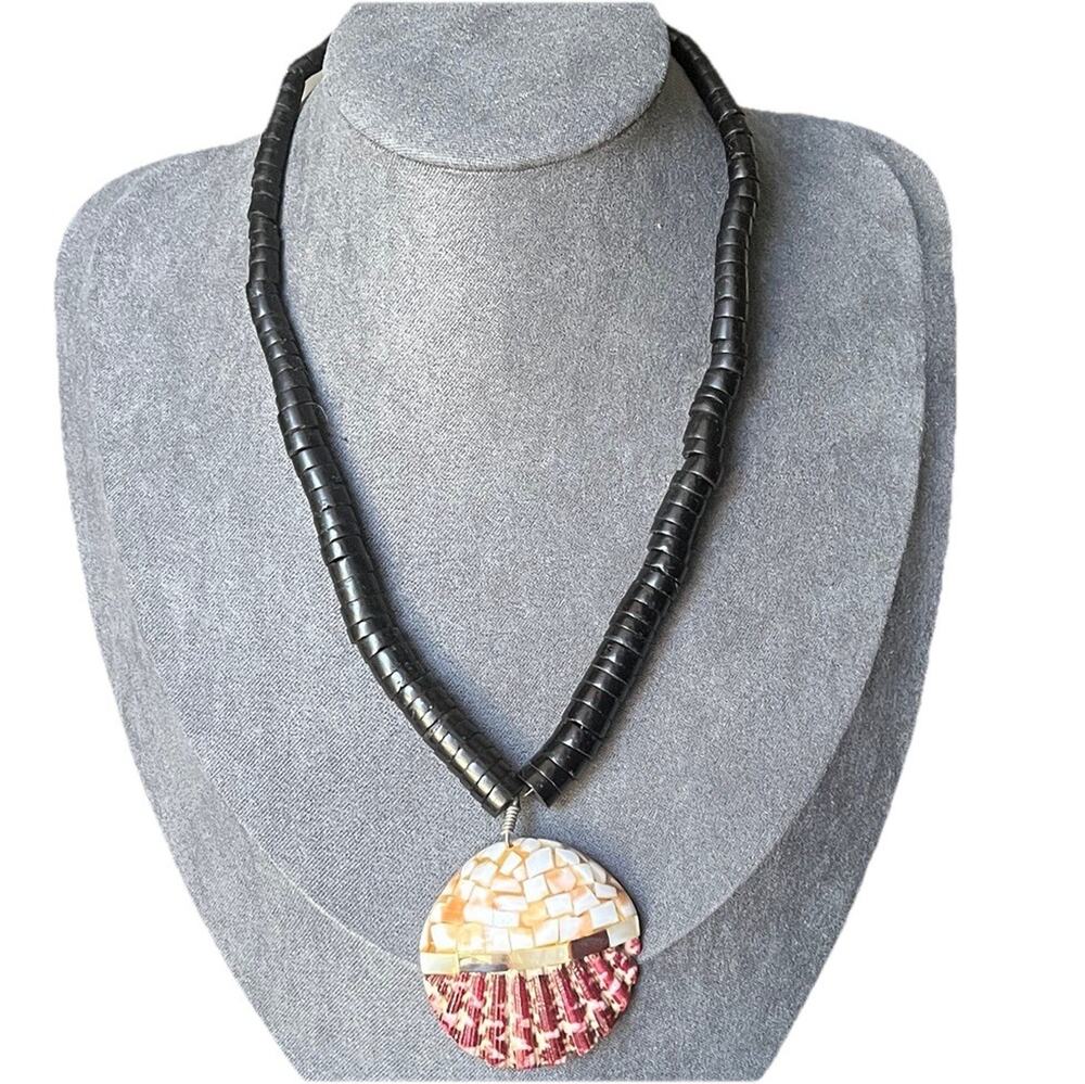 Vintage Santo Domingo Kewa Pueblo Shell Inlay Mosaic Jet Heishi Necklace 16"
